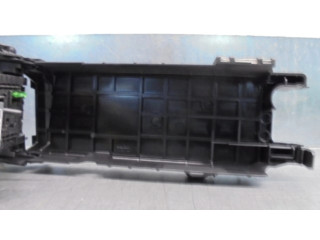 Блок предохранителей A2465400040   Mercedes-Benz CLA C117 X117 W117    