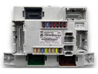 Pojistková skříňka 505597920 Alfa Romeo Stelvio 2016