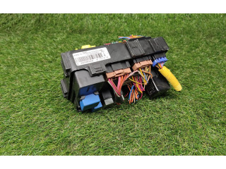 Блок предохранителей 919501G010   KIA Rio    