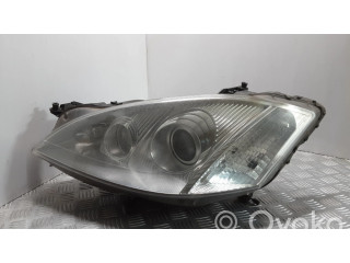 Передняя фара  