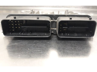 Блок управления двигателя 55579719   Opel Meriva B