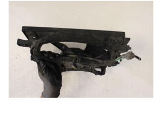 Вентилятор радиатора     2M413-M0Y18    Subaru Forester SH 