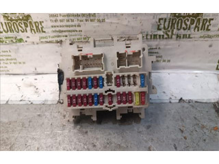 Pojistková skříňka 243505X00A Nissan Navara D40 2001