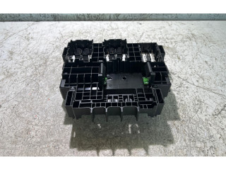 Блок предохранителей 68460093AC, 09932422105   Jeep Grand Cherokee WL    