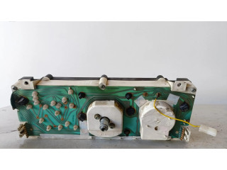 Přístrojová deska Nissan Patrol 160 CUADROINSTRUMENTOS