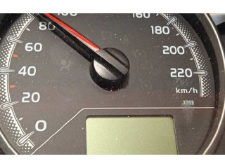 Přístrojová deska Toyota Yaris 2017 838000U270, MB1575607574