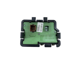 Блок управления 96638354XT   Peugeot 5008