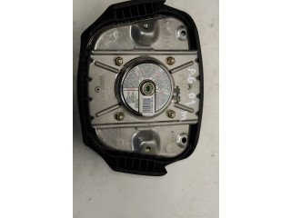 Подушка безопасности водителя    Audi A6 S6 C5 4B