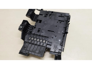   Pojistková skříňka 7P0937548H   Porsche Cayenne (92A) 2012