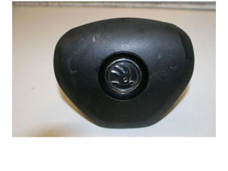 Подушка безопасности водителя 5E0880201B   Skoda Octavia Mk3 (5E)