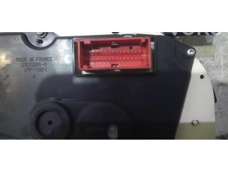 Спидометр (приборный щиток) 8200451344 Renault Clio II
