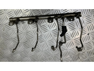 Vstřikovací lišta 7547600 BMW 7 F01 F02 F03 F04 pro benzínový motor 4.4