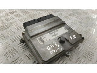 Řídící jednotka P30650677, 079009132 Volvo S40 2006