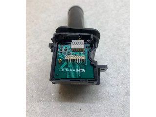 Ручка стеклоочистителей 9452391, 02W37A Volvo V70