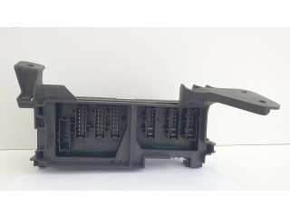 Блок предохранителей A1645402372   Mercedes-Benz R W251    