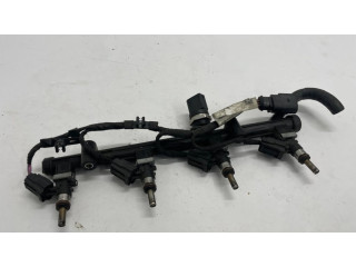 Комплект форсунок 06K133681C    Audi A3 S3 8V для бензинового двигателя CZEA 1.4