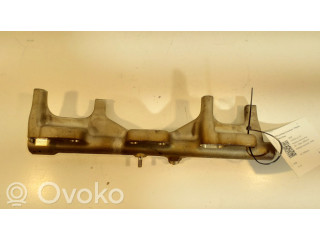 Vstřikovací lišta 7643082   BMW 1 F20 F21  pro benzínový motor 3.0 B58B30A 