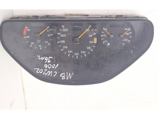 Přístrojová deska  Mercedes-Benz C W202 1996 88311224  