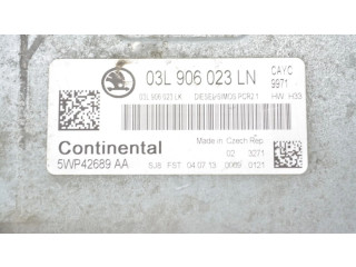 Блок управления двигателя 03L906023LN   Skoda Rapid (NH)