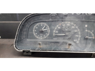 Панель приборов 7700302505 Renault Trafic I