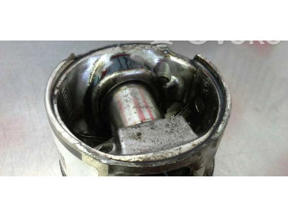  Поршень 9HXDV6ATED4   Peugeot Partner  