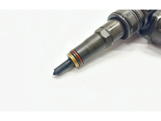 Форсунка 038130073    Skoda Octavia Mk2 (1Z)  BLS 