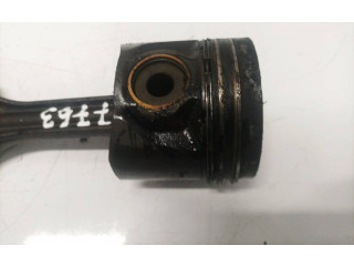 Поршень с шатуном Volkswagen PASSAT B4