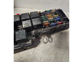 Блок предохранителей  9452993, 518323118   Volvo V70    