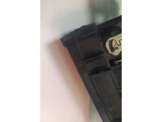 Блок предохранителей 8IG1F2L1 Jeep Patriot