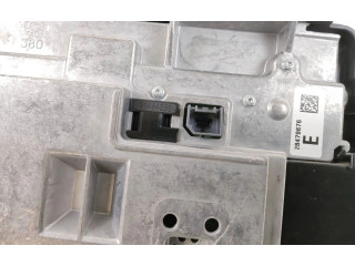 Přístrojová deska Cadillac Escalade 2018 84286414, 812812097