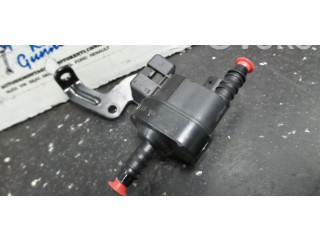 Vstřikovací lišta 06H906517Q   Volkswagen Tiguan    CZPA CZP 