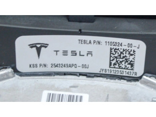 Руль Tesla Model 3  2017- года 108568200B, 110532400J      