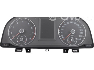 Панель приборов 1T0920875D   Volkswagen Touran II       