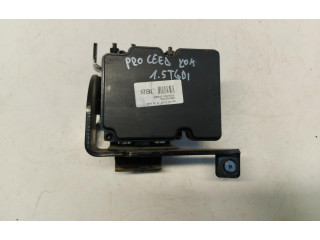 Блок ABS     58900-j7bb0    KIA Pro Cee'd III 