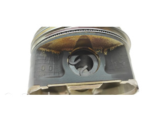 Píst 12006AC480, 12006AB480 Subaru Outback pro benzínový motor 3.0 EZ30DNXCBX