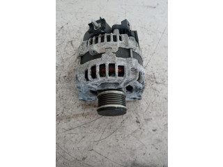 Генератор 0125711043, 0125711043   Mercedes-Benz A W176      