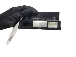 Дисплей    30797719, 69199100   Volvo V50