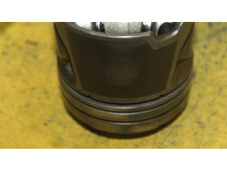 Поршень с шатуном Volvo S60