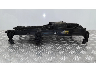 Вентилятор радиатора     9010857, M13000800    Lancia Ypsilon 1.2