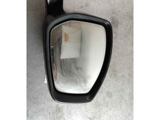 Zpětné zrcátko Jaguar F-Pace 2017 T4A5597