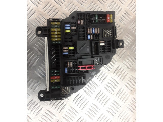 Блок предохранителей  921086003   BMW X3 F25    