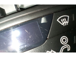 Блок управления климат-контролем AV1T18C612E1067607, E1067607   Ford B-MAX