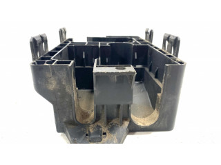 Крышка блока предохранителей 25977158, C11000113   Chevrolet Volt I    