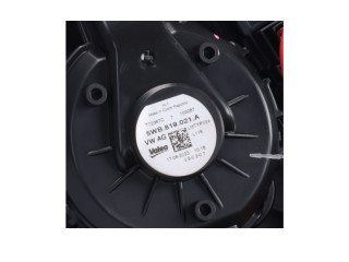 Zpětné zrcátko Volkswagen Golf VIII 2023 3Q1819021C