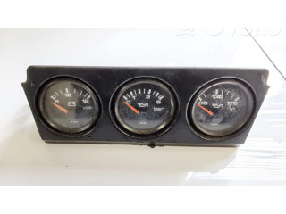 Панель приборов 893863159, 893919541  893919551  893   Audi 80 90 B3       