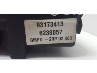 Pojistková skříňka Suzuki Ignis 2004