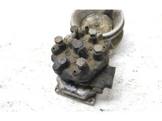 Vstřikovací lišta 035133353AB, 0438100125 Audi 100 200 5000 C3