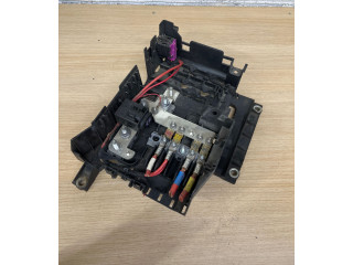   Pojistková skříňka 7L0937548c   Audi Q7 4L 2007