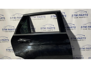 Задняя дверь