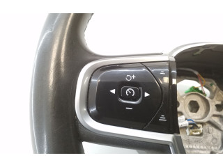 Volant Volvo XC60 2022 32227594